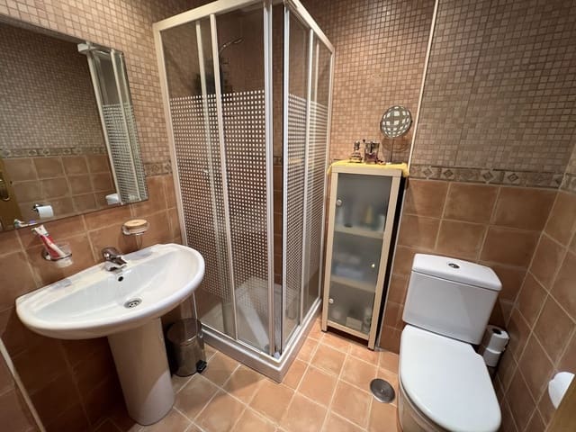 2 bedroom Apartment for sale in Cancelada, Estepona with pool - € 335,000 (Ref: 8987976)