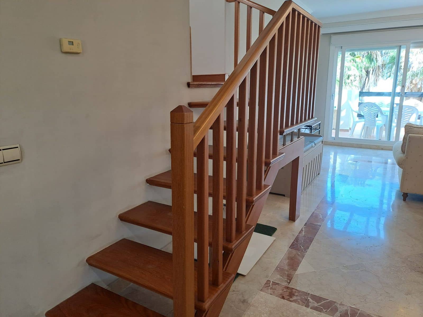 2 bedroom Apartment for sale in Estepona - € 390,000 (Ref: 9115674)