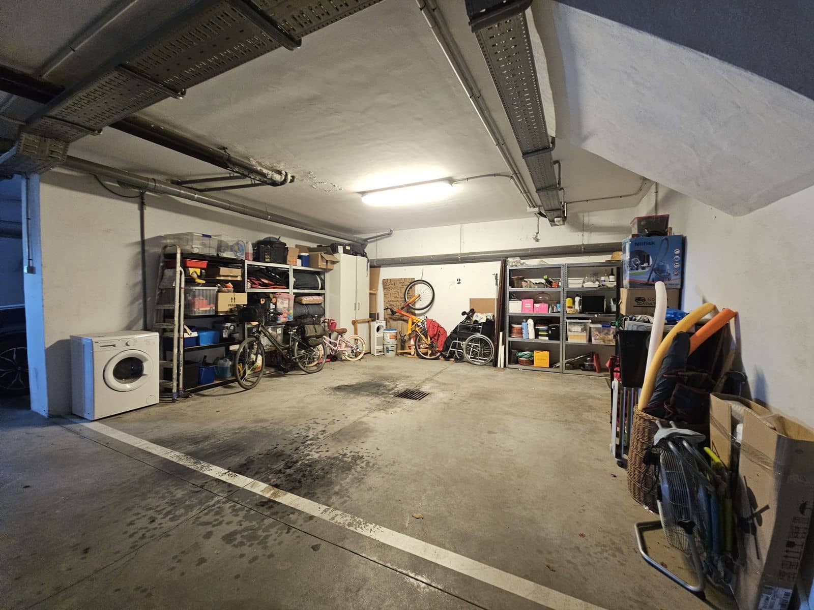 4 soveværelse Byhus til salg i El Paraiso med garage - € 550.000 (Ref: 9115680)