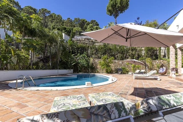 6 bedroom Villa for sale in Benahavís with pool garage - € 1,750,000 (Ref: 9176063)
