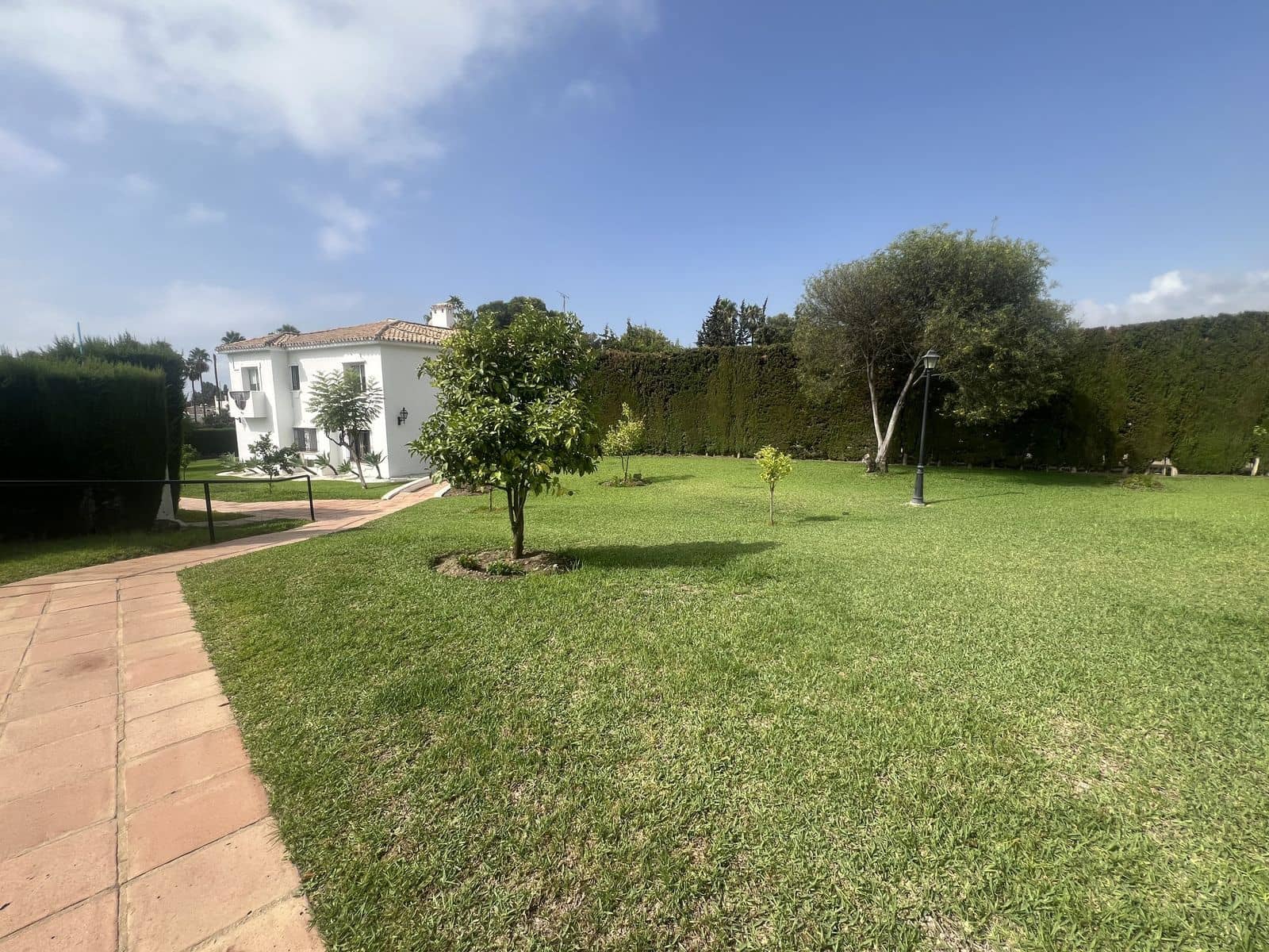 2 soverom Leilighet til salgs i El Paraiso - € 358 000 (Ref: 9176067)