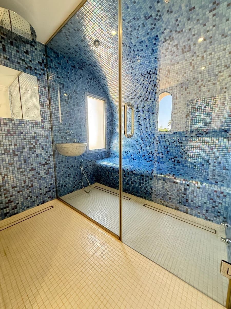 4 sypialnia Willa do wynajęcia w El Paraiso z basenem - 18 000 € (Ref: 9190795)