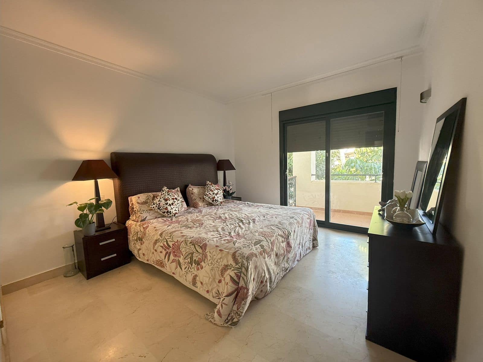 4 soveværelse Byhus til salg i Atalaya-Isdabe med garage - € 660.000 (Ref: 9226109)