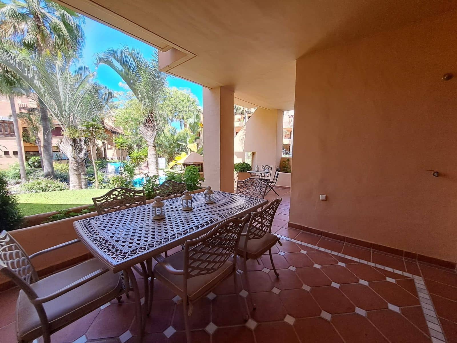 3 soverom Leilighet til salgs i San Pedro de Alcantara med svømmebasseng - € 2 000 (Ref: 9402762)