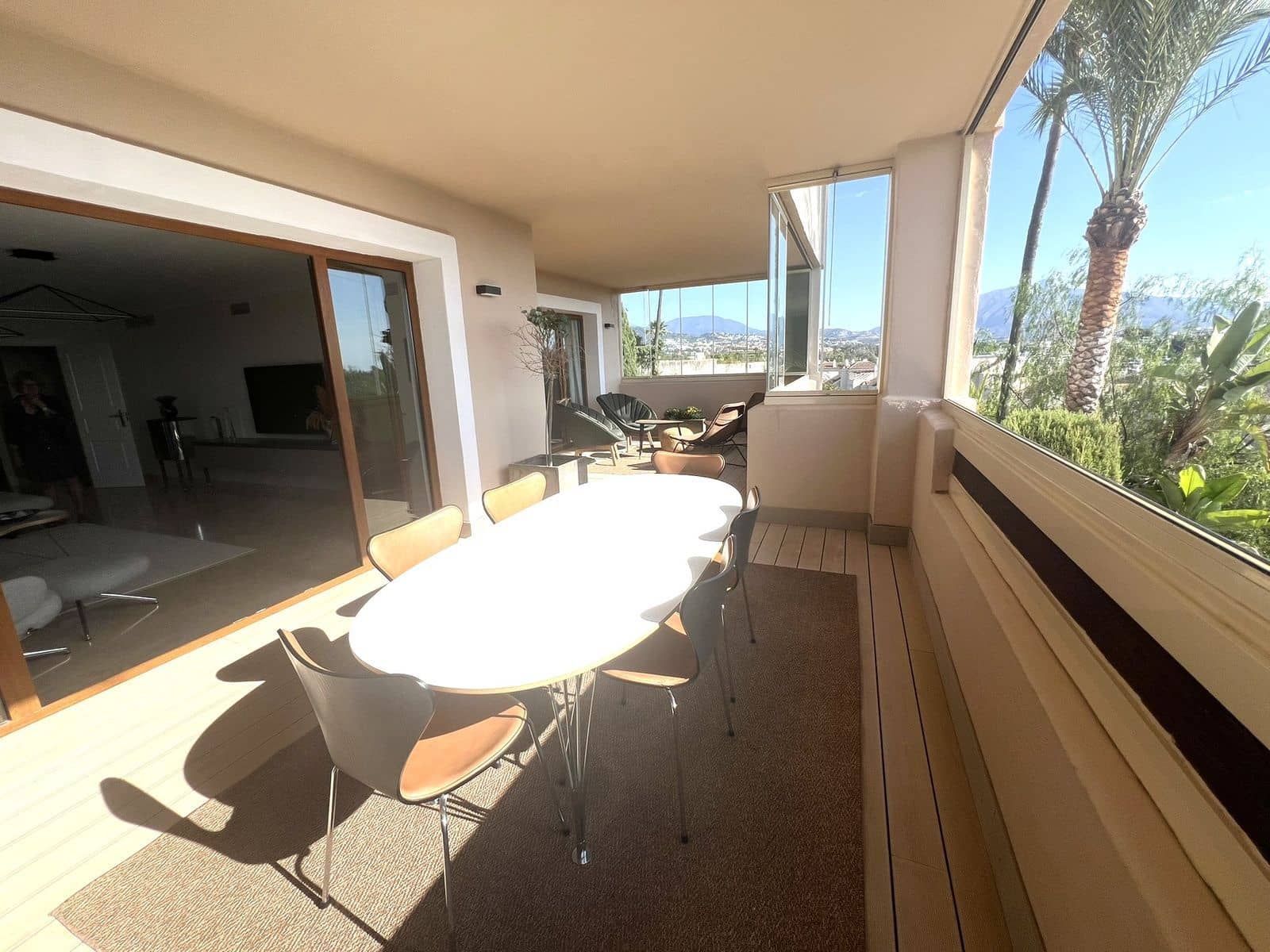 3 makuuhuone Huoneisto myytävänä paikassa El Paraiso - 695 000 € (Ref: 9402776)