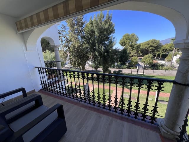 1 soverom Leilighet til salgs i El Paraiso, Estepona - € 249 500 (Ref: 9402893)