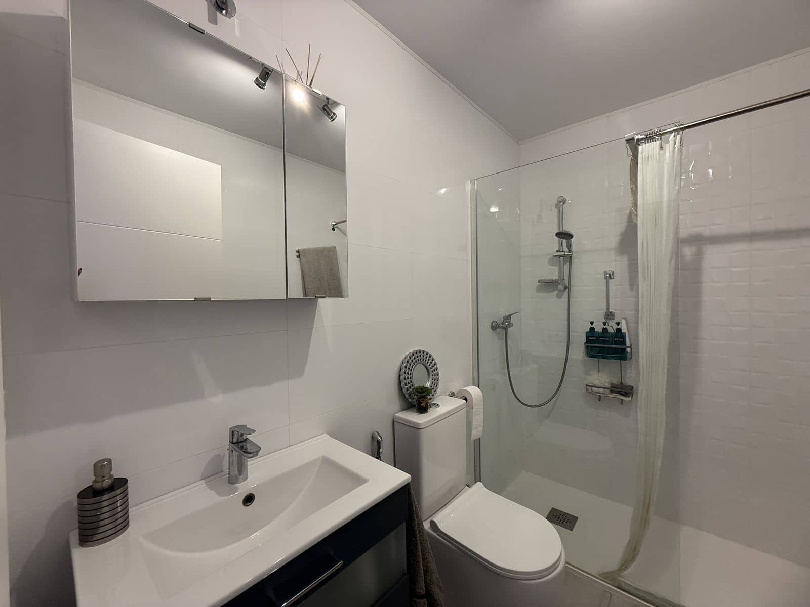 3 slaapkamer Halfvrijstaande villa te koop in El Paraiso met zwembad garage - € 495.000 (Ref: 9410319)