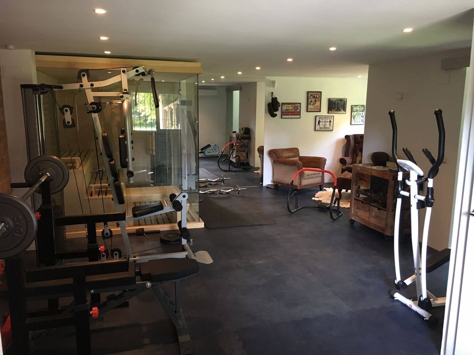 Chalet de 5 habitaciones en San Pedro de Alcantara en alquiler con garaje - 8.000 € (Ref: 9456688)