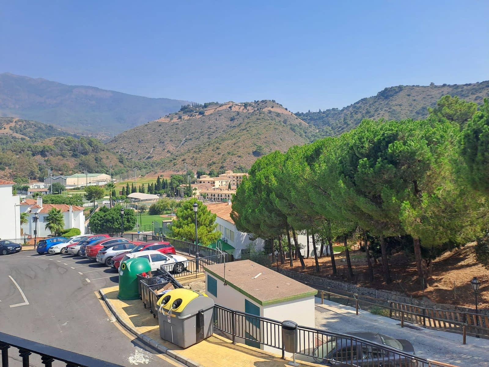 2 bedroom Apartment for sale in Benahavis - € 330,000 (Ref: 9456689)