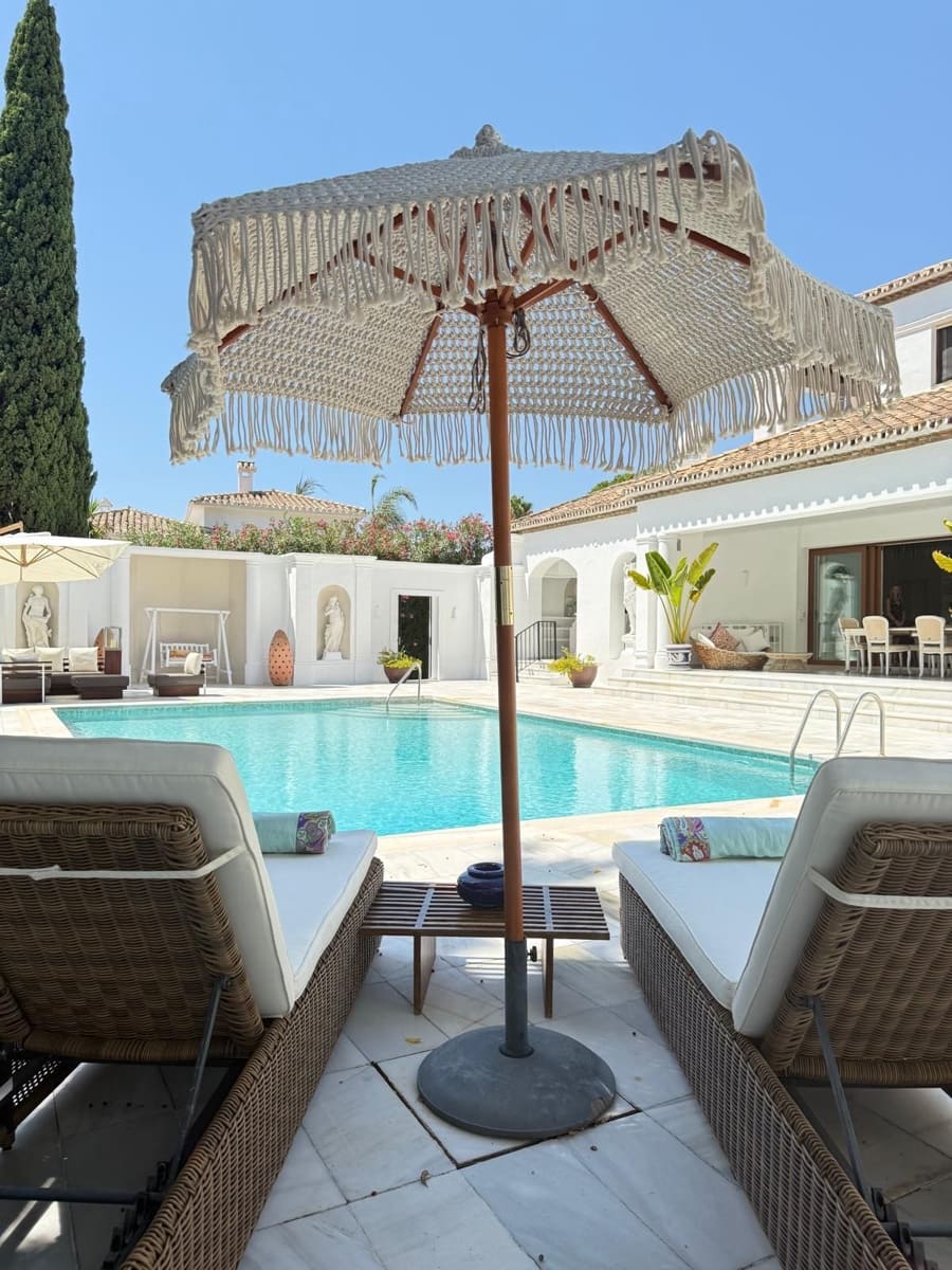 4 quarto Moradia para arrendar em El Paraiso com piscina - 18 000 € (Ref: 9456690)