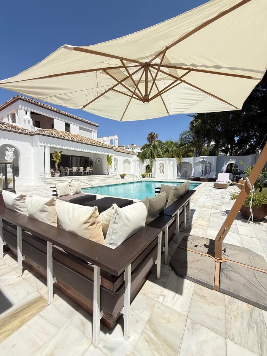 4 quarto Moradia para arrendar em El Paraiso com piscina - 18 000 € (Ref: 9456690)