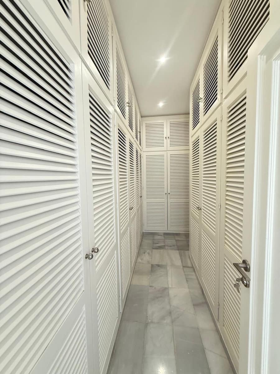 4 quarto Moradia para arrendar em El Paraiso com piscina - 18 000 € (Ref: 9456690)