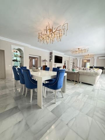 4 sovrum Villa för semesterbostäder i El Paraiso, Estepona med pool - 18 000 € (Ref: 9456691)