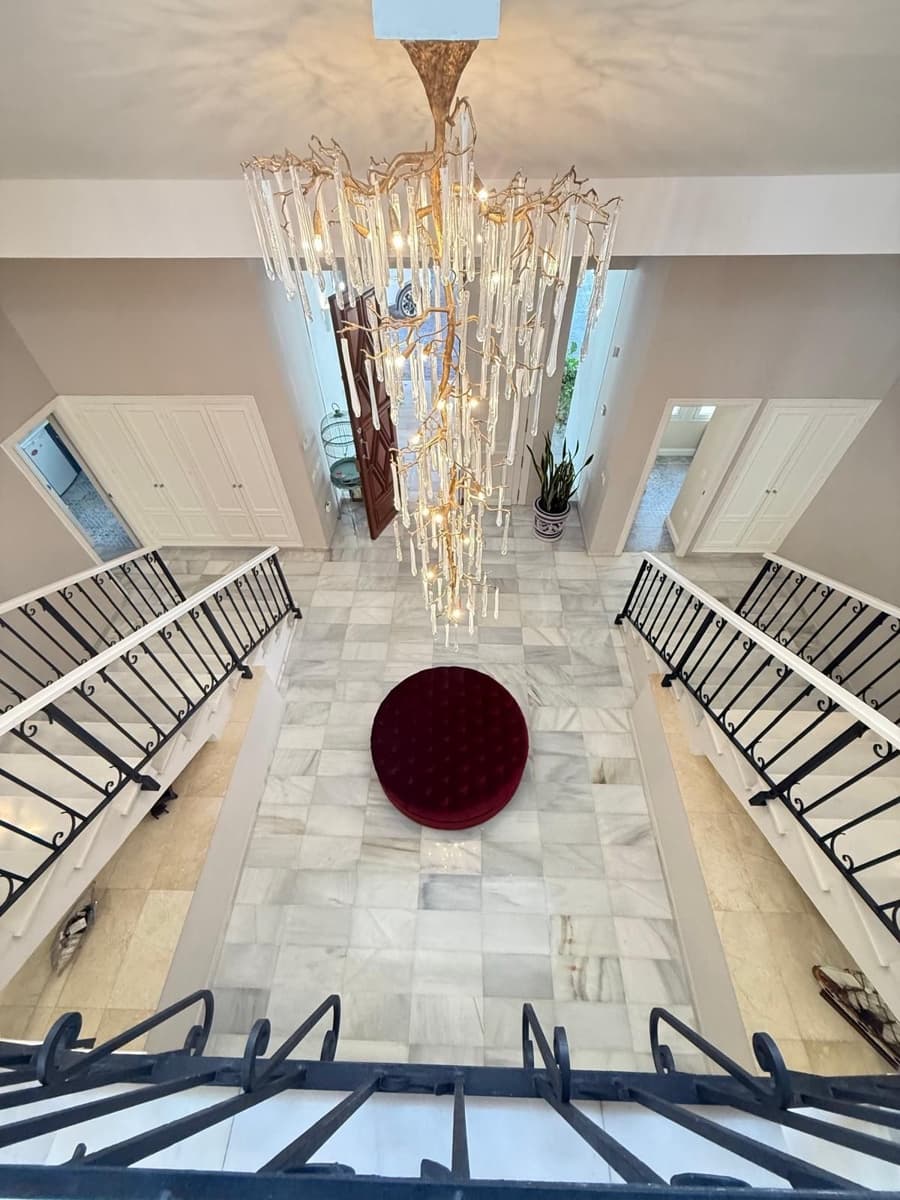 4 sovrum Villa för semesterbostäder i El Paraiso med pool - 18 000 € (Ref: 9456691)