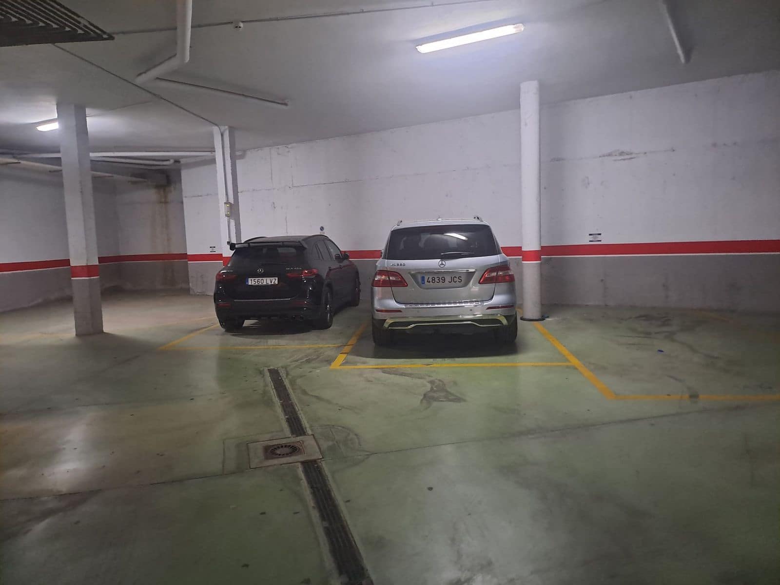 2 bedroom Apartment for sale in Estepona - € 390,000 (Ref: 9456693)