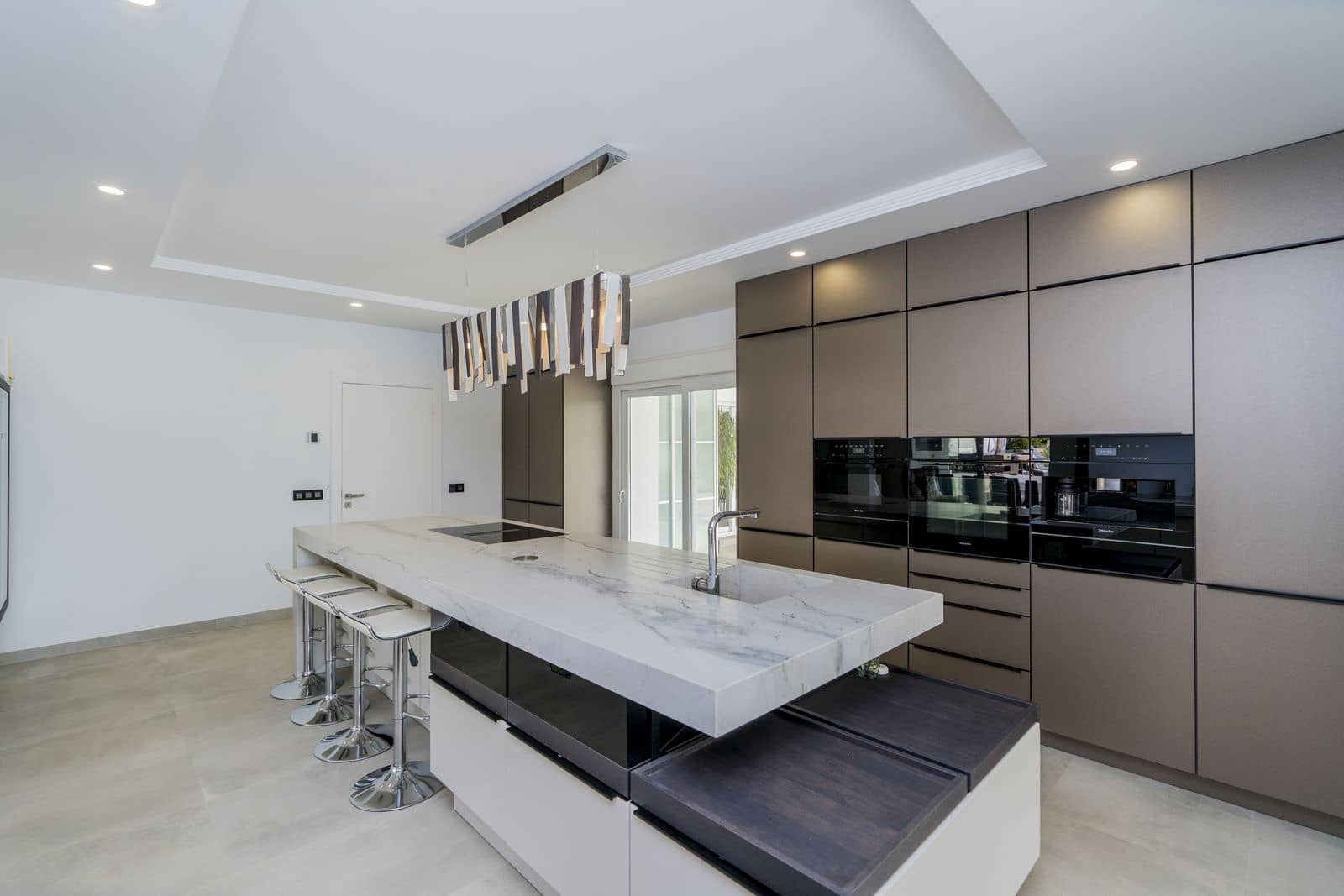 10 camera da letto Villa in vendita in Atalaya-Isdabe con garage - 4.200.000 € (Rif: 9456694)