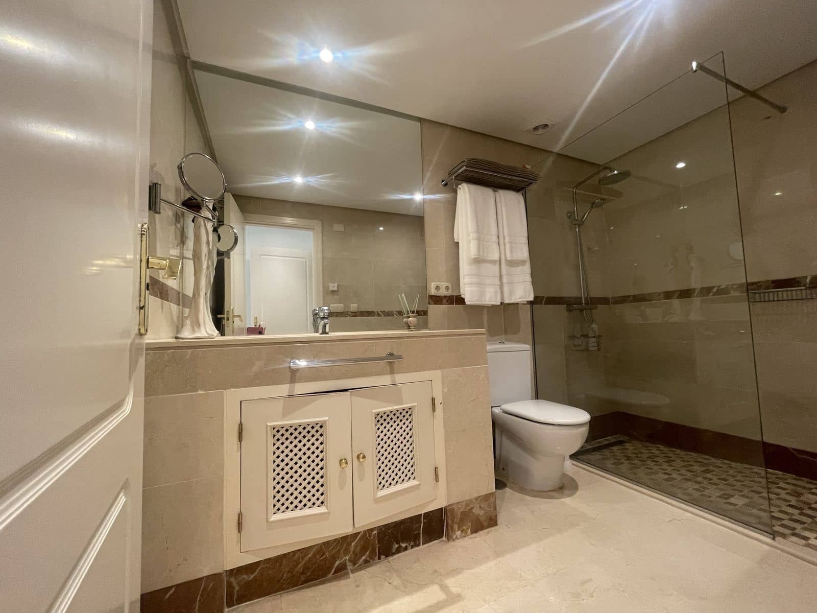 3 camera da letto Appartamento da affitare come casa vacanza in San Pedro de Alcantara con piscina - 2.000 € (Rif: 9456696)