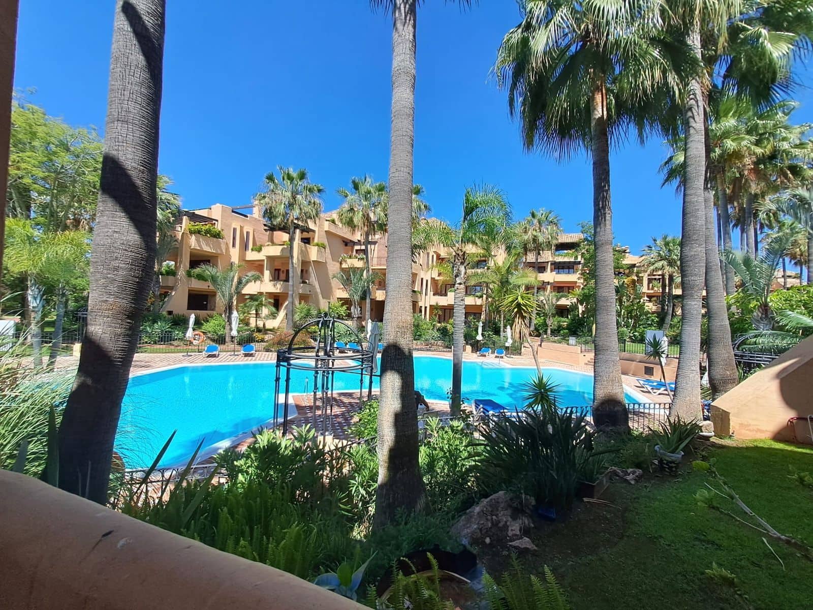 3 camera da letto Appartamento da affitare come casa vacanza in San Pedro de Alcantara con piscina - 2.000 € (Rif: 9456696)