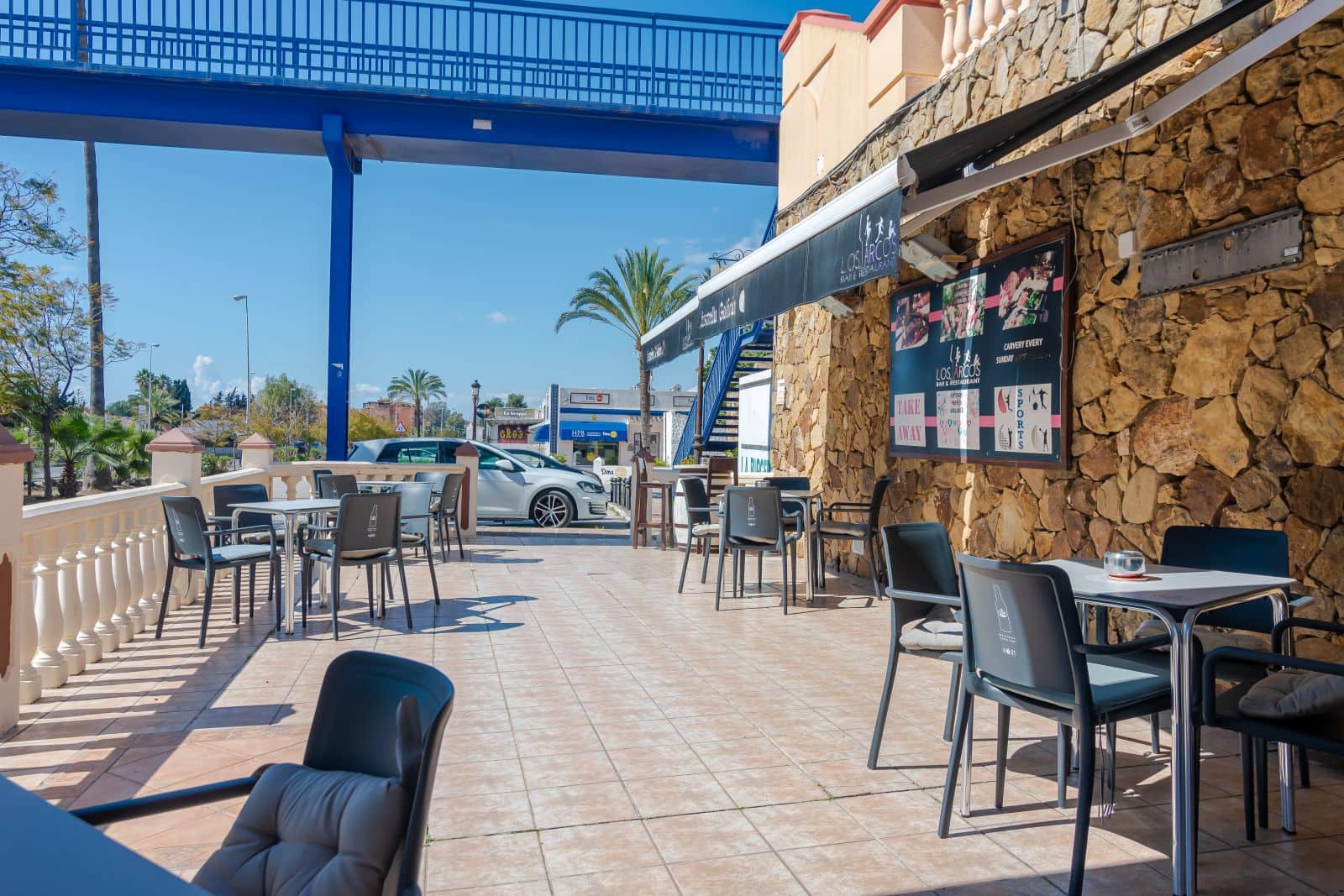 Restaurante/Bar para venda em El Paraiso - 1 000 000 € (Ref: 9456697)