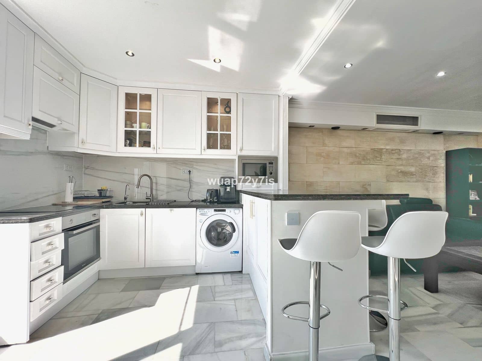 2 slaapkamer Penthouse te koop in El Paraiso - € 390.000 (Ref: 9456700)