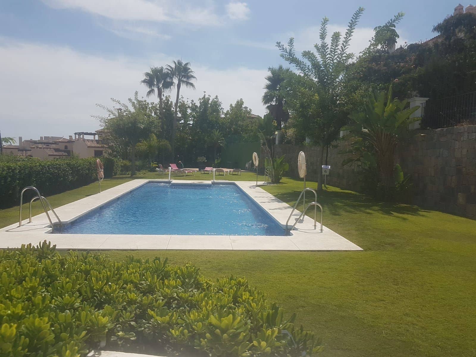 Casa de 4 habitaciones en El Paraiso en venta con garaje - 550.000 € (Ref: 9456701)