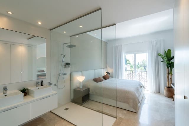 2 slaapkamer Penthouse te koop in El Paraiso, Estepona met zwembad garage - € 650.000 (Ref: 9456709)