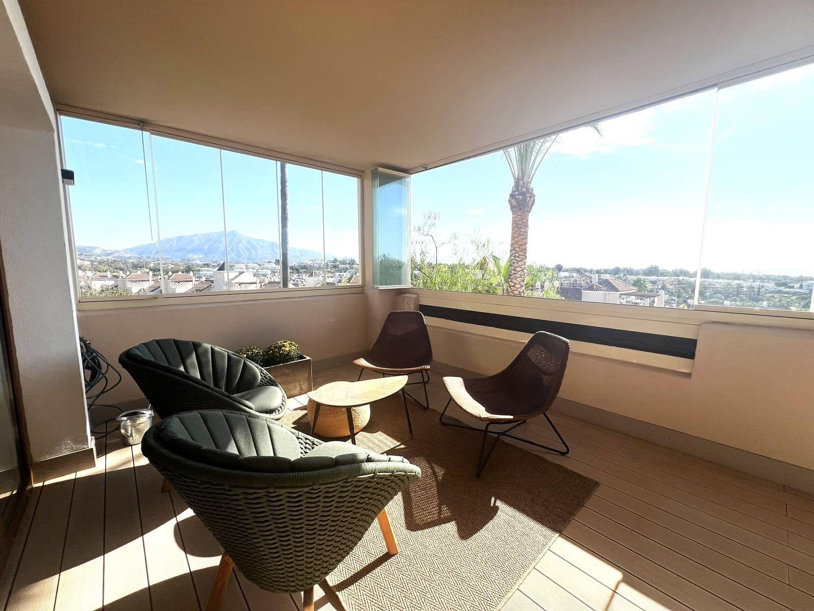 3 quarto Apartamento para venda em El Paraiso - 695 000 € (Ref: 9456717)