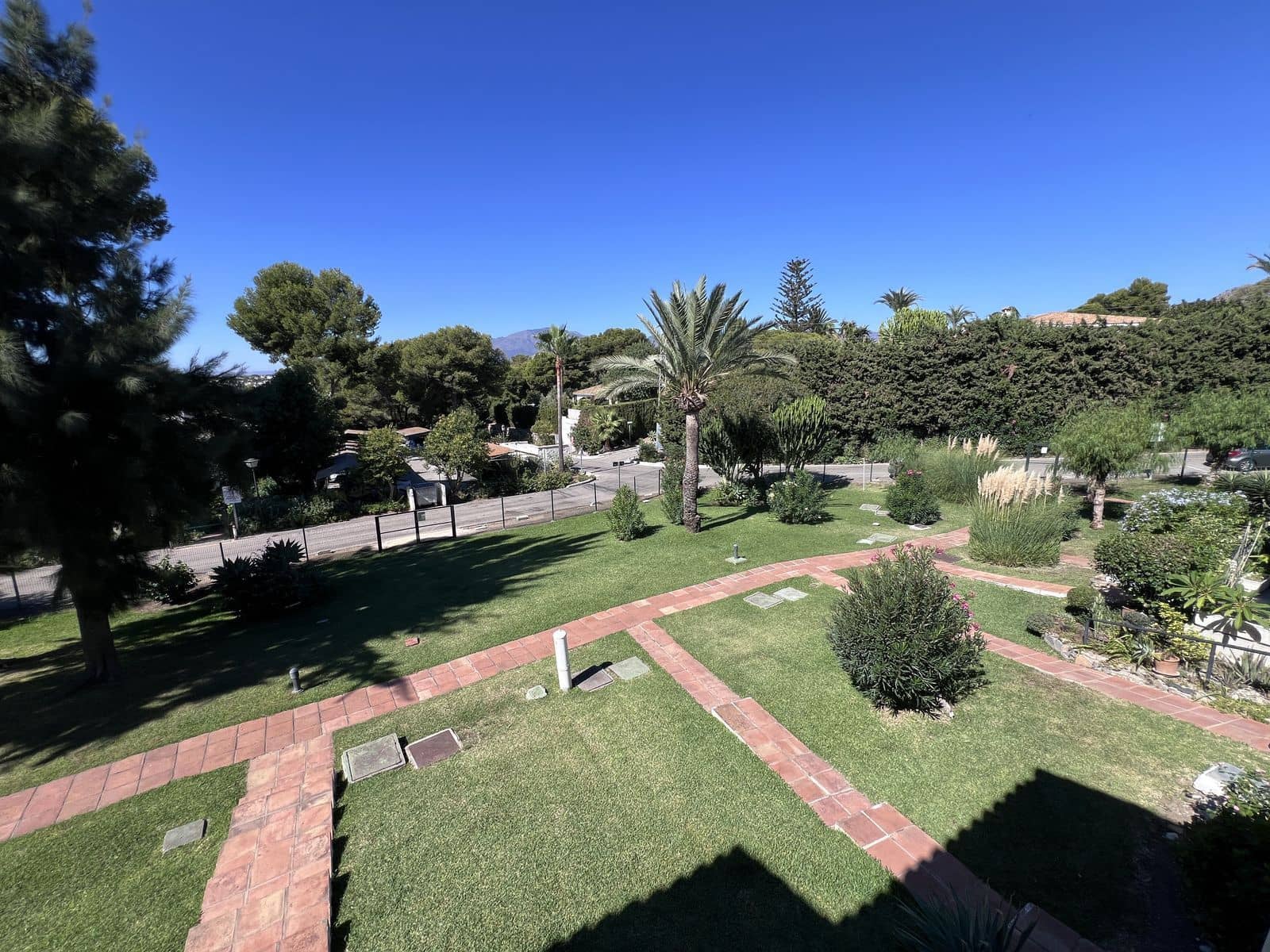 1 quarto Apartamento para venda em El Paraiso - 249 500 € (Ref: 9456718)