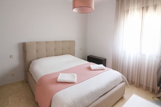 3 sypialnia Willa na sprzedaż w El Paraiso, Estepona z garażem - 1 400 000 € (Ref: 9456719)