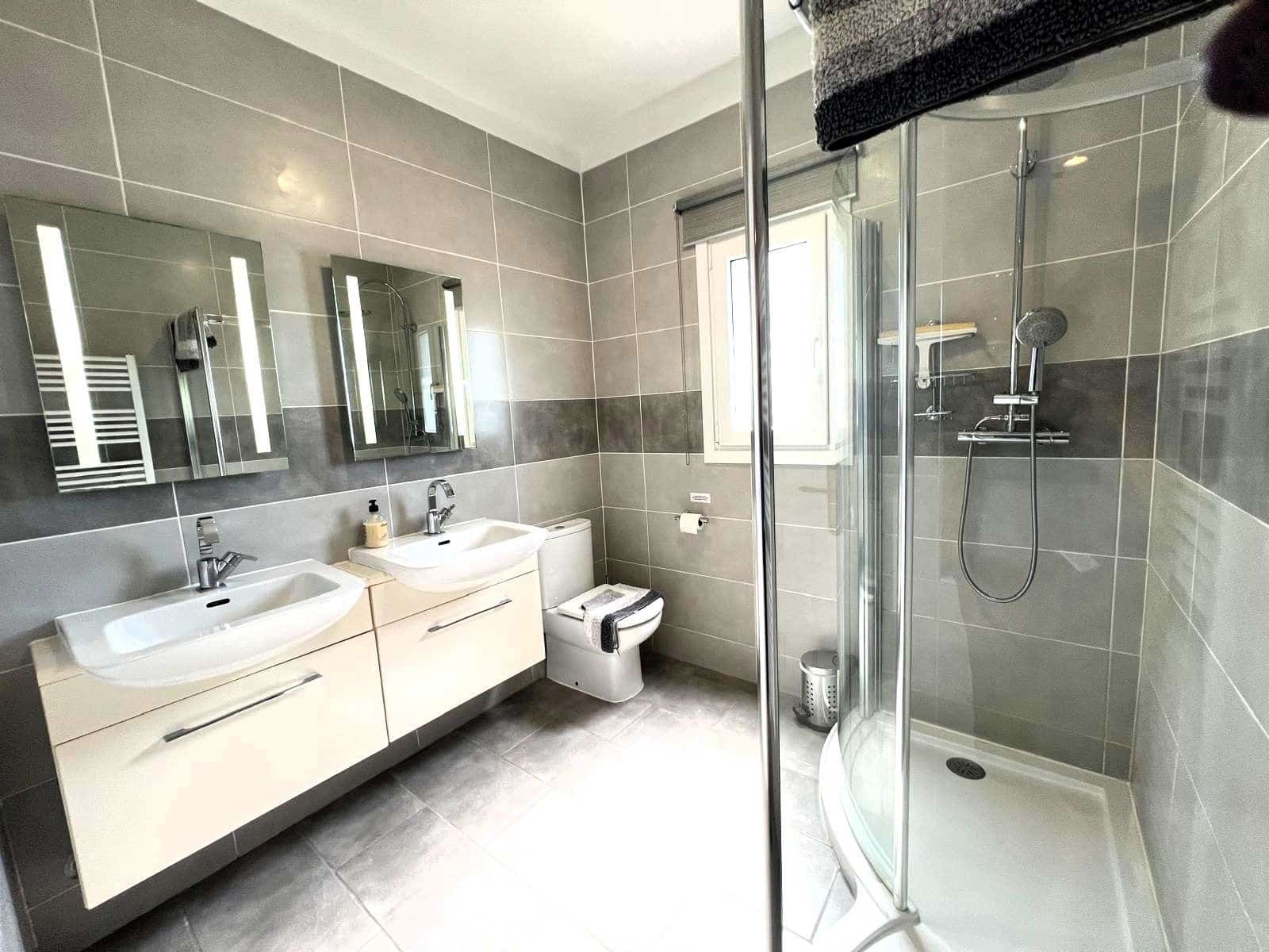 4 sypialnia Willa na sprzedaż w El Paraiso - 1 600 000 € (Ref: 9456721)