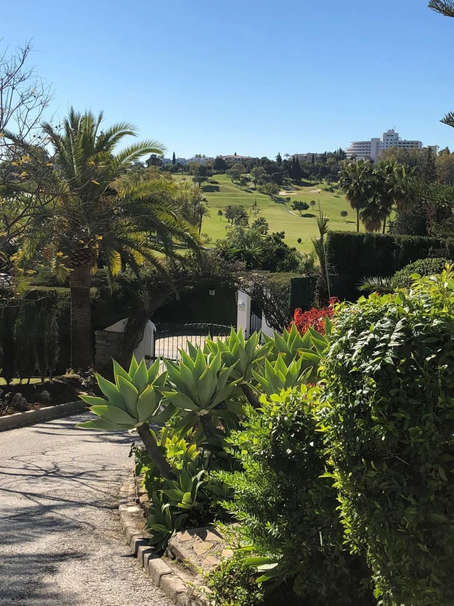 4 sypialnia Willa na sprzedaż w El Paraiso - 1 600 000 € (Ref: 9456721)