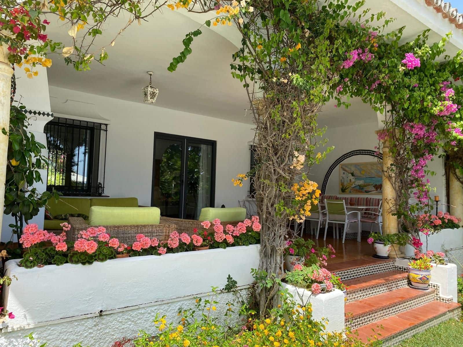 4 sypialnia Willa na sprzedaż w El Paraiso - 1 600 000 € (Ref: 9456721)