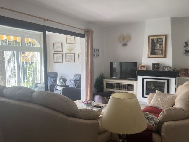 2 quarto Apartamento para venda em El Paraiso, Estepona - 358 000 € (Ref: 9456722)