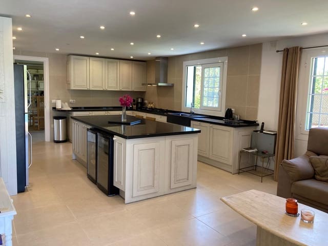 4 soverom Villa til salgs i Mahón / Maó med svømmebasseng - € 899 000 (Ref: 7754155)