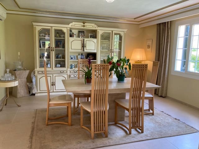 4 soverom Villa til salgs i Mahón / Maó med svømmebasseng - € 899 000 (Ref: 7754155)