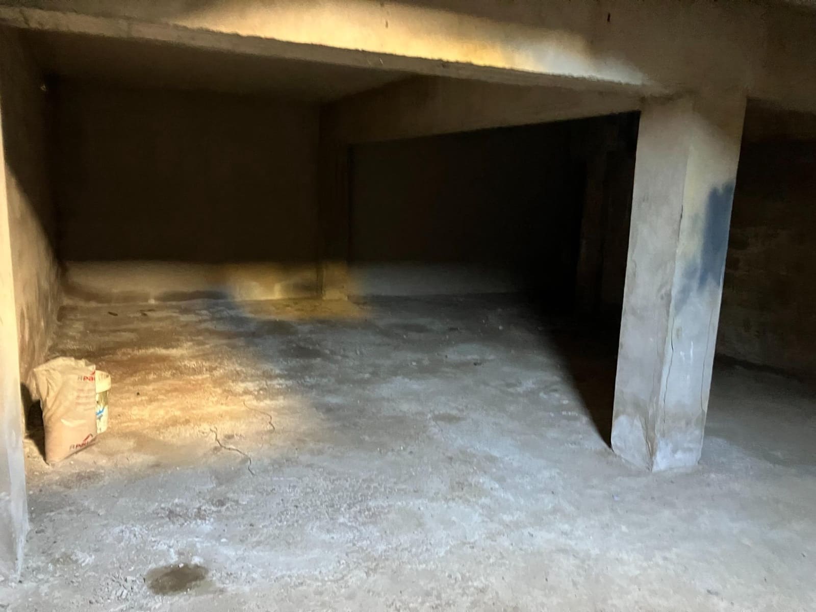 Garage til salg i Mahon / Mao - € 105.000 (Ref: 8851655)