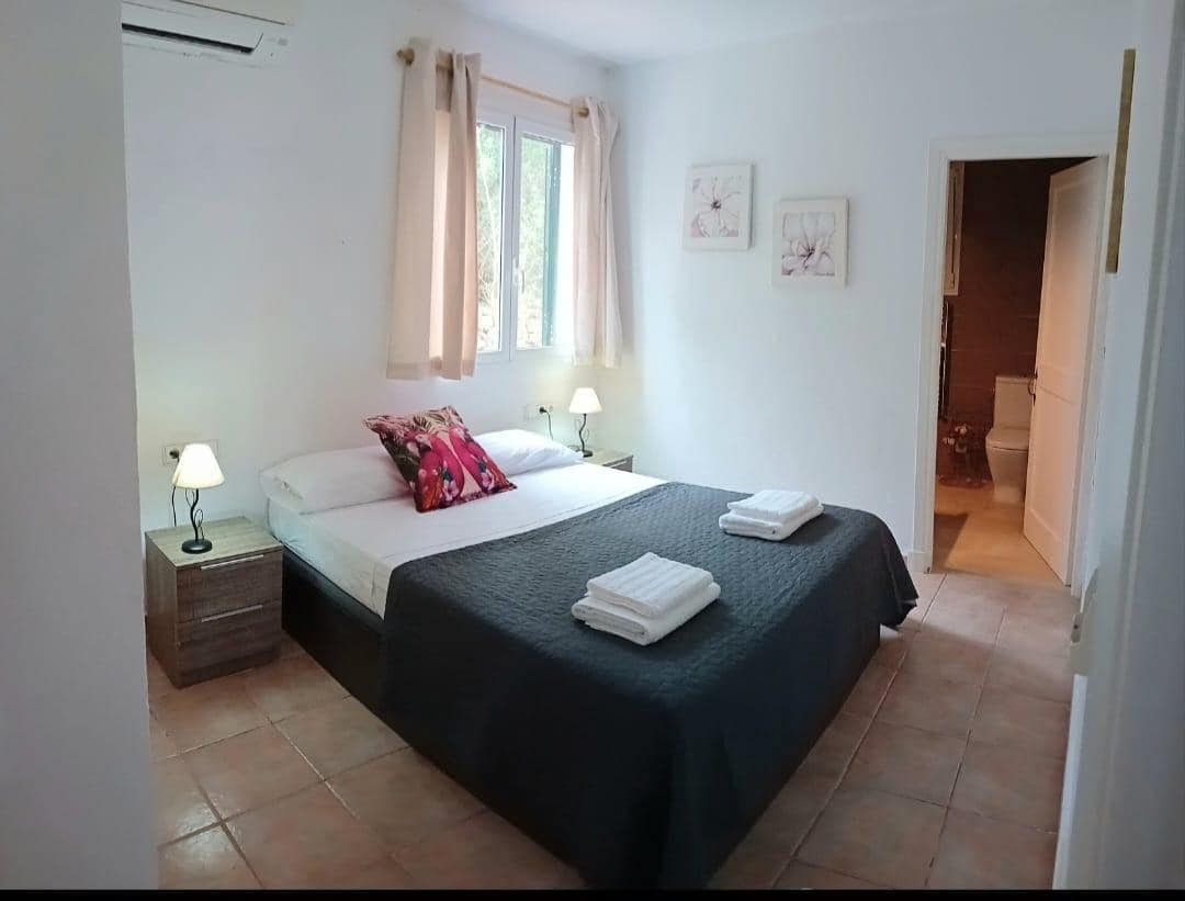 3 chambre Villa/Maison à vendre à Cala'n Porter avec piscine - 595 000 € (Ref: 9604927)