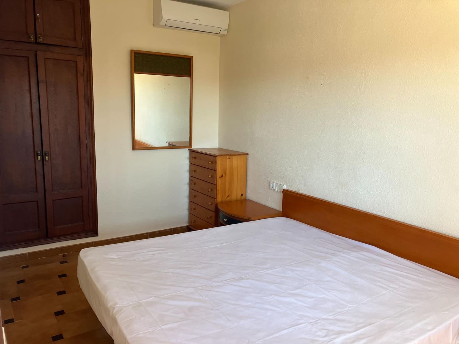 3 bedroom Apartment for sale in Cala'n Porter - € 285,000 (Ref: 9804256)