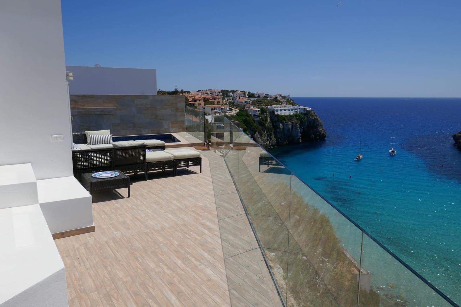 2 bedroom Villa for sale in Alayor / Alaior with pool - € 675,000 (Ref: 9939922)