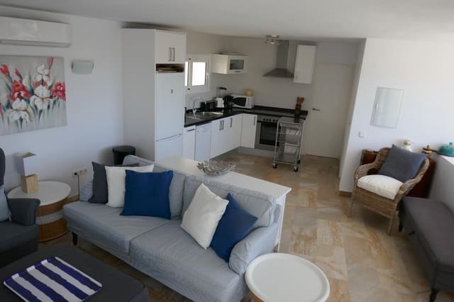 2 makuuhuone Huvila myytävänä paikassa Alayor / Alaior mukana uima-altaan - 675 000 € (Ref: 9939922)