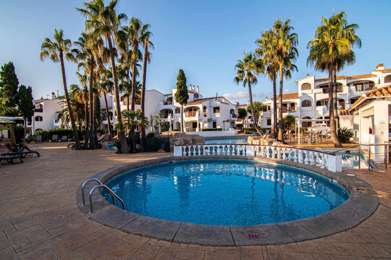 2 Zimmer Apartment zu verkaufen in Cala'n Porter mit Pool - 290.000 € (Ref: 9942477)