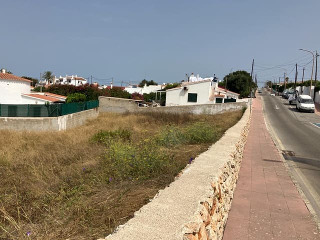 Byggegrund til salg i Cala'n Porter, Alayor / Alaior - € 155.000 (Ref: 9982951)