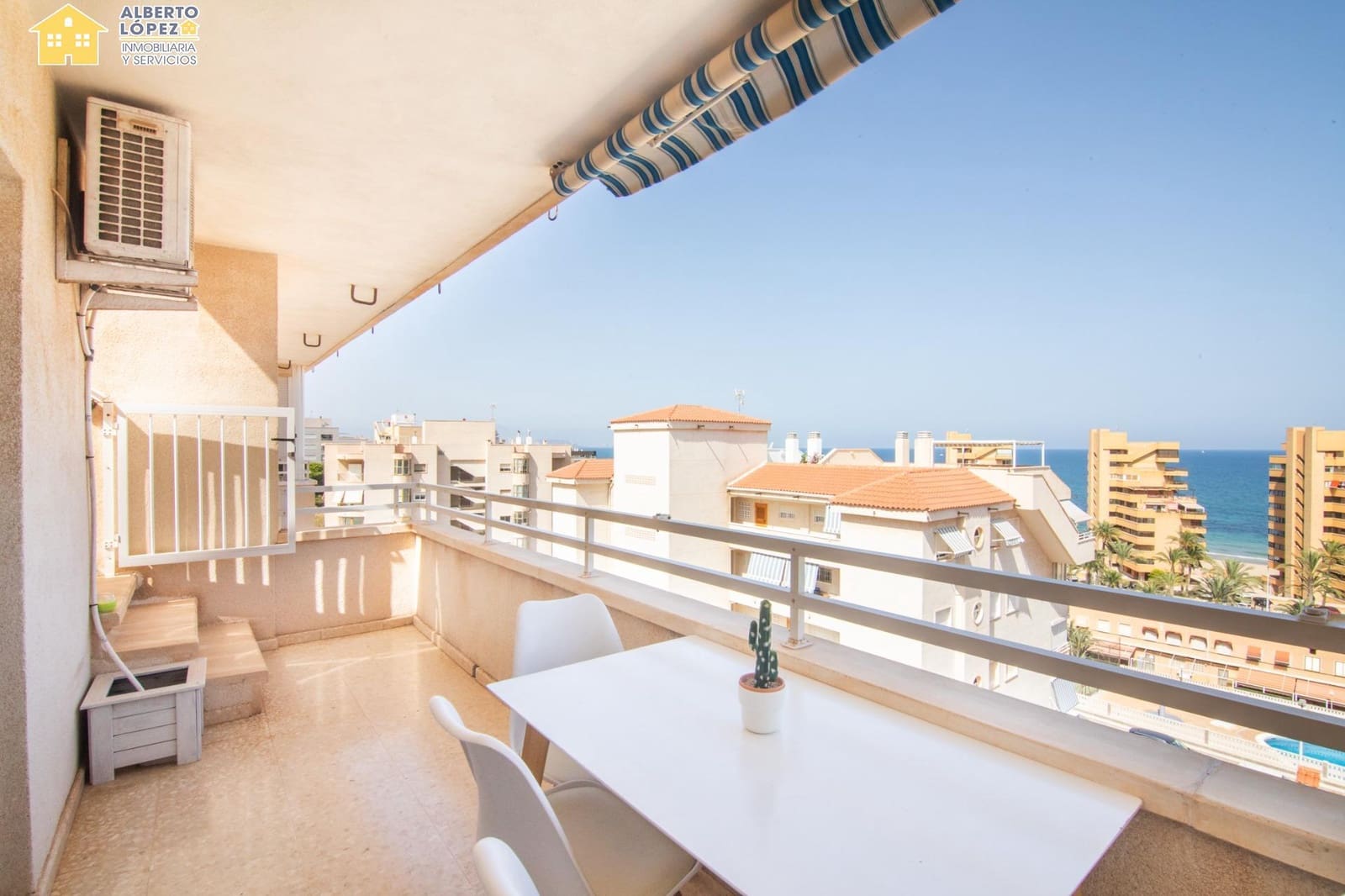 3 Zimmer Wohnung zu verkaufen in Arenales del Sol mit Pool - 320.000 € (Ref: 10003778)