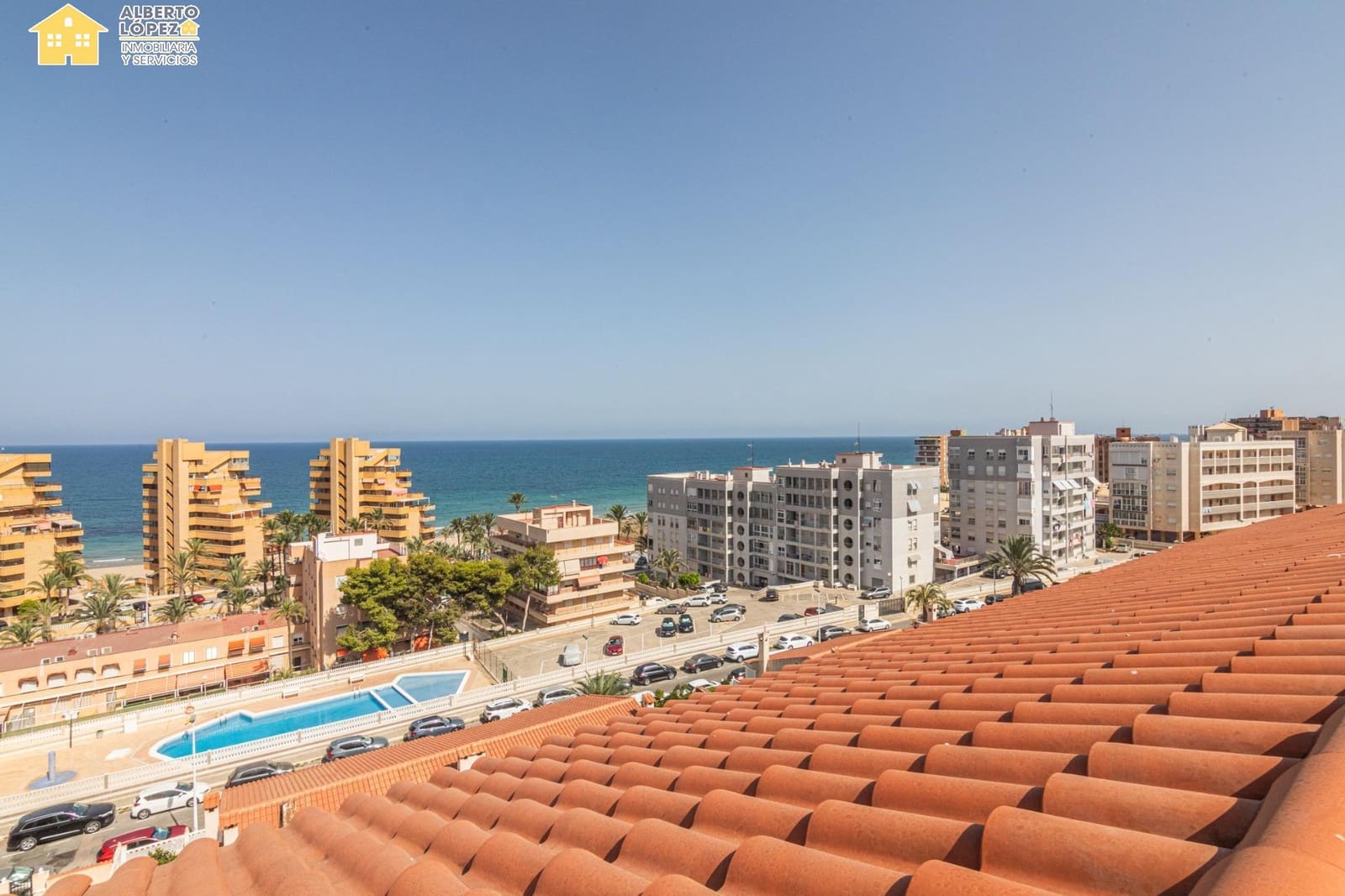 3 Zimmer Wohnung zu verkaufen in Arenales del Sol mit Pool - 320.000 € (Ref: 10003778)