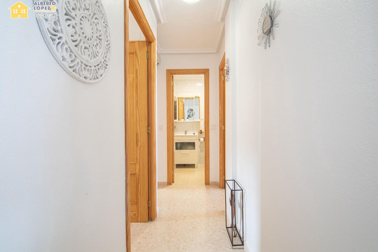 3 Zimmer Wohnung zu verkaufen in Arenales del Sol mit Pool - 320.000 € (Ref: 10003778)