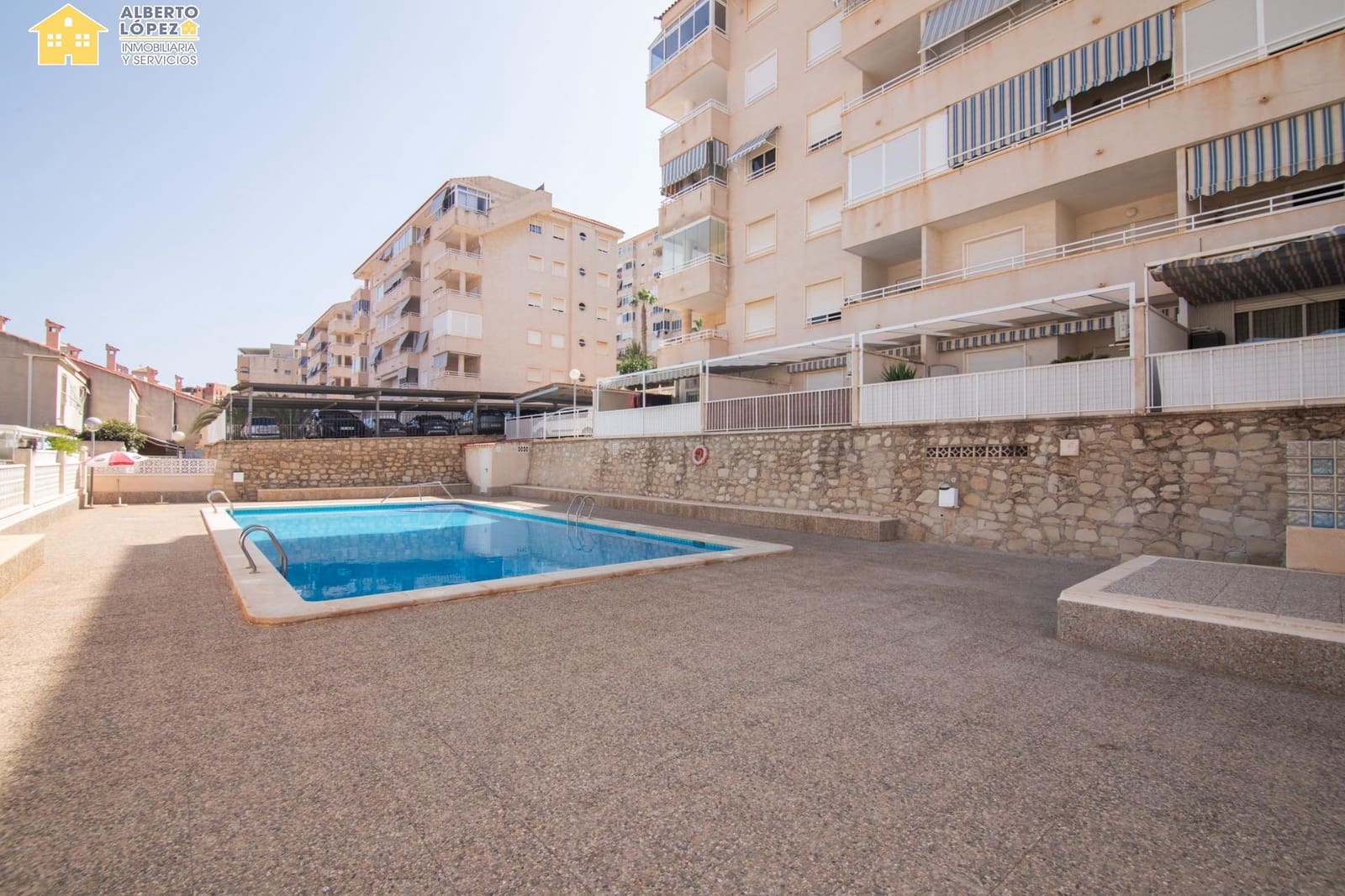 3 Zimmer Wohnung zu verkaufen in Arenales del Sol mit Pool - 320.000 € (Ref: 10003778)