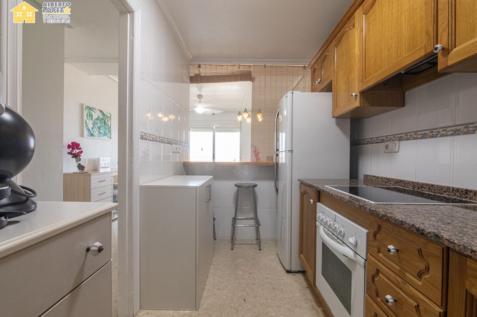 3 Zimmer Wohnung zu verkaufen in Arenales del Sol mit Pool - 320.000 € (Ref: 10003778)