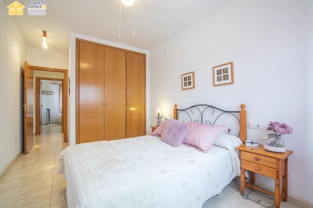 2 soverom Leilighet til salgs i El Altet, Elche / Elx - € 187 000 (Ref: 10025830)