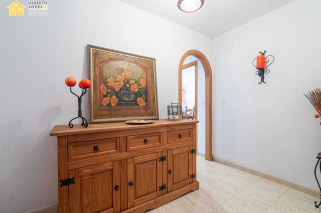 2 soverom Leilighet til salgs i El Altet, Elche / Elx - € 187 000 (Ref: 10025830)