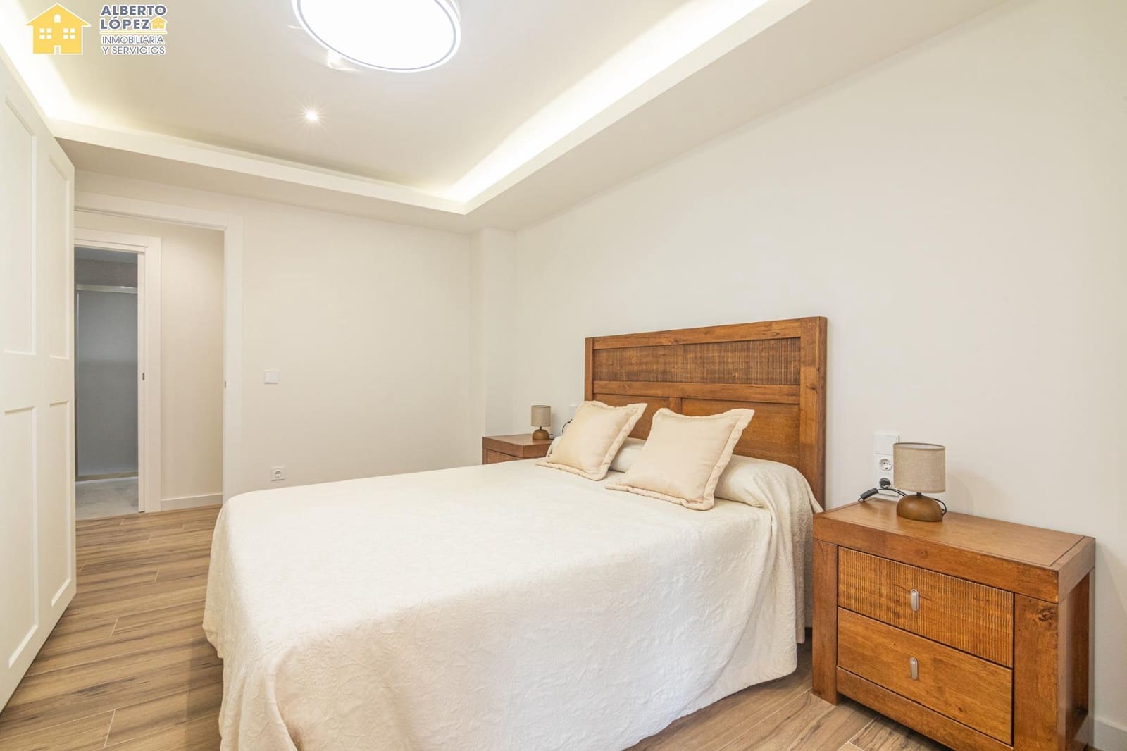 2 slaapkamer Flat te koop in Arenales del Sol - € 220.000 (Ref: 10032153)